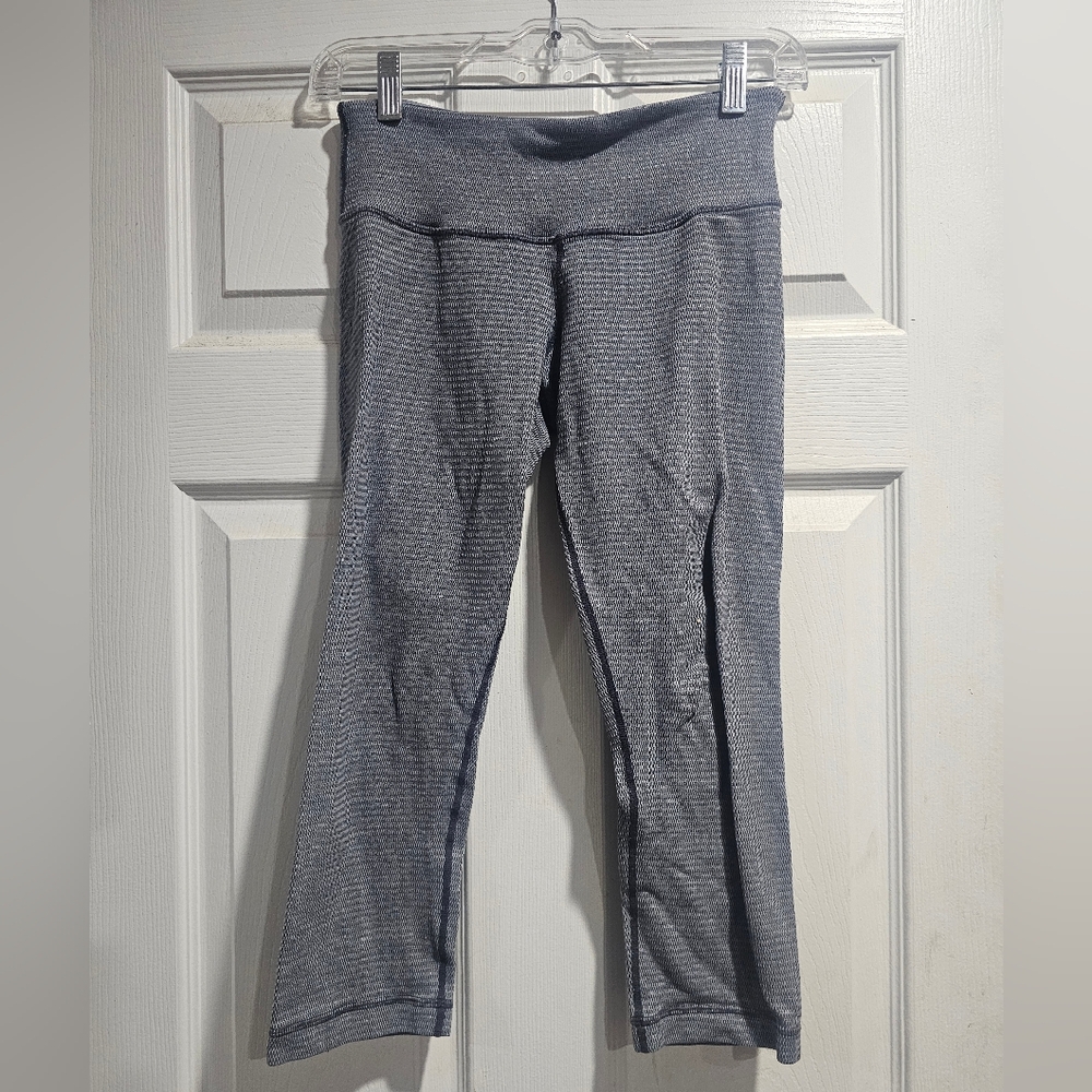 Lululemon Wunder Under crop Leggings